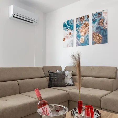 Katerina & Stefanos Family