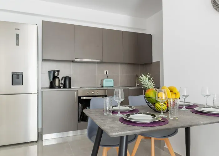 公寓 Katerina & Stefanos Family *