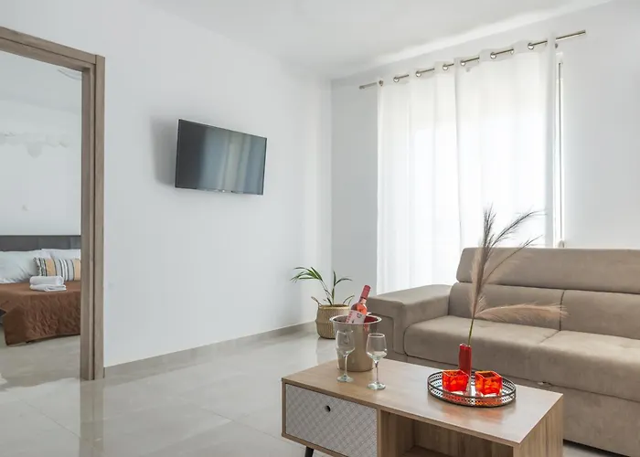 Katerina & Stefanos Family 아파트 아크앤젤로스