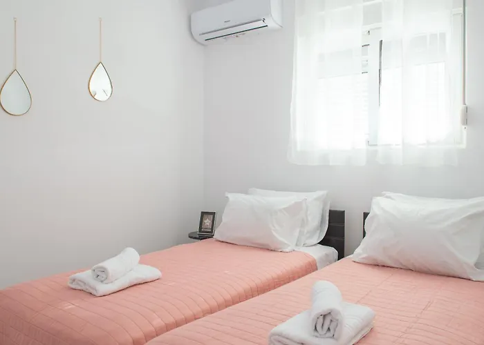 Katerina & Stefanos Family 公寓 *